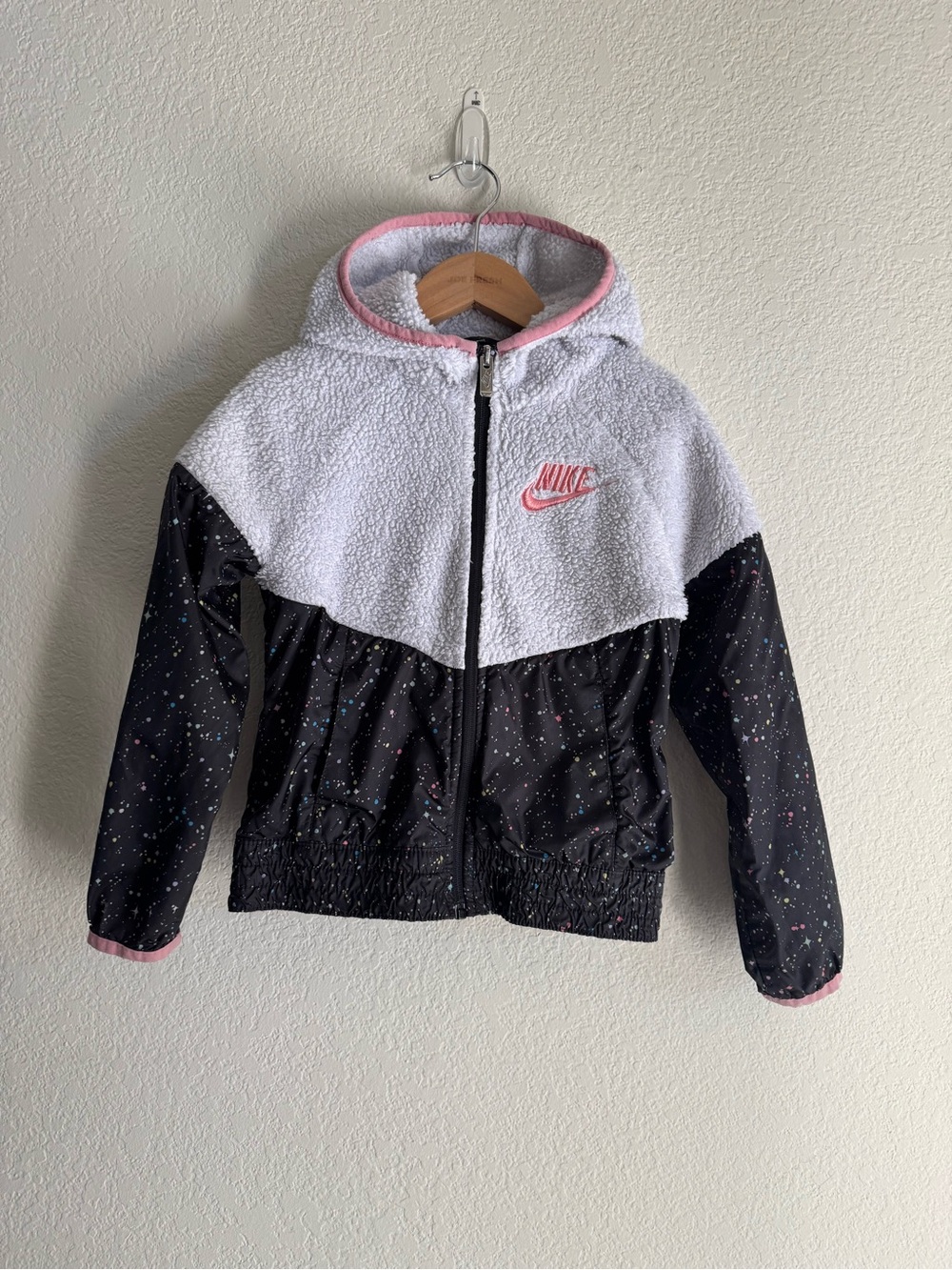 Nike Girls 6-7 Sherpa Galaxy Print Hooded Jacket